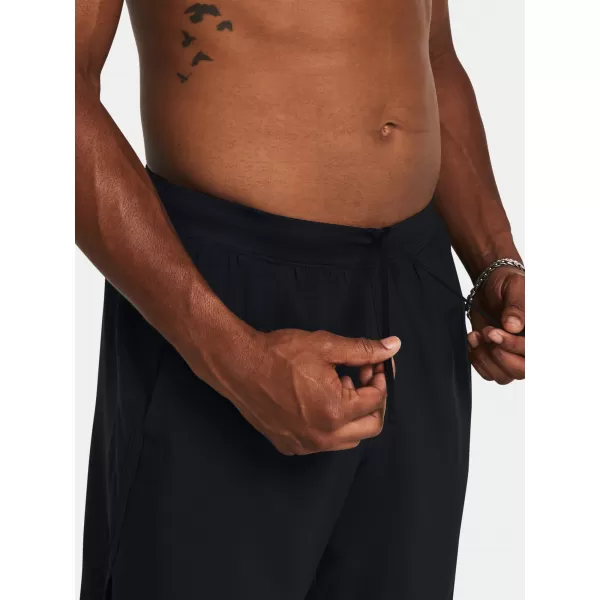  Pánské kraťasy UNDER ARMOUR UA LAUNCH 7'' SHORTS 1382620-001 ČERNÁ 