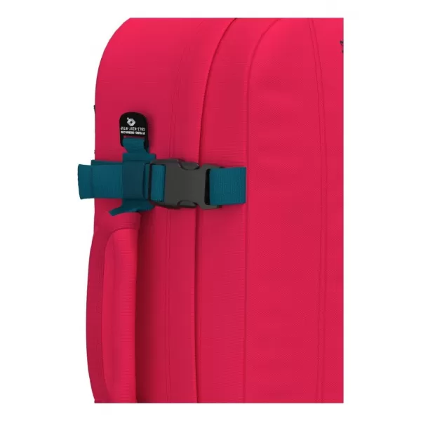  Batoh CABINZERO CLASSIC 44L MIAMI MAGENTA 