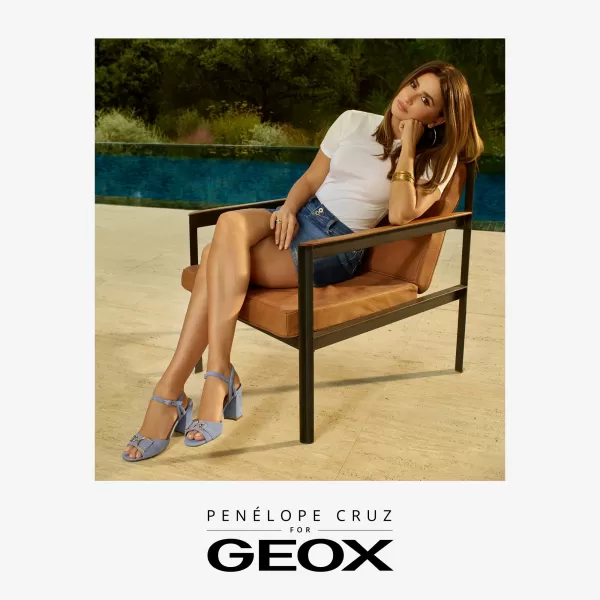  Dámské sandály GEOX NEW ERAKLIA 80 SVĚTLE MODRÁ 
