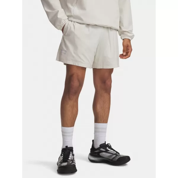  Pánské kraťasy UNDER ARMOUR UA ICON VOLLEY SHORT 1377191-110 BÍLÁ 