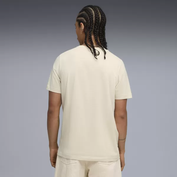  Pánské triko PUMA GRAPHIC VARSITY TEE 68803587 ALPINE SNOW 