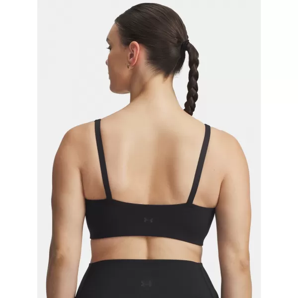  Dámská podprsenka UNDER ARMOUR UA MOTION LOW BRA 6004135-003 ČERNÁ 