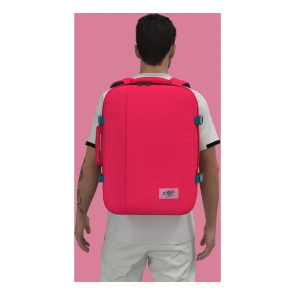  Batoh CABINZERO CLASSIC 44L MIAMI MAGENTA 