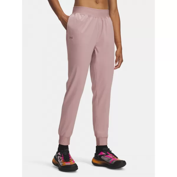  Dámské sportovní kalhoty UNDER ARMOUR UA RIVAL HI RISE WOVEN PANT 1382727-673 RŮŽOVÁ 