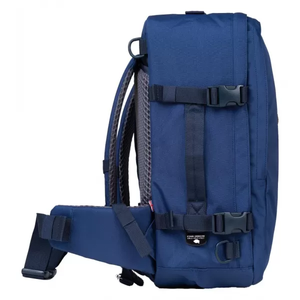  Batoh CABINZERO CLASSIC PRO 32L NAVY 