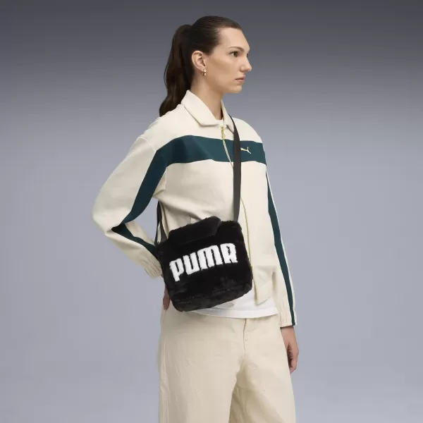  Dámská taška PUMA UP FAUX FUR MINI SHOPPER BAG 09171301 PUMA BLACK 