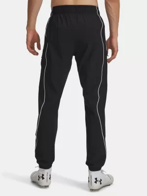 Pánské sportovní kalhoty UNDER ARMOUR UA M CHALLENGER WARM-UP PN 6004046-001 ČERNÁ