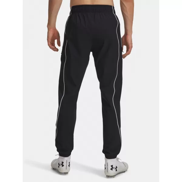  Pánské sportovní kalhoty UNDER ARMOUR UA M CHALLENGER WARM-UP PN 6004046-001 ČERNÁ 