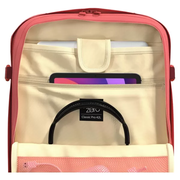  Batoh CABINZERO CLASSIC PRO 42L PEACH VALLEY 