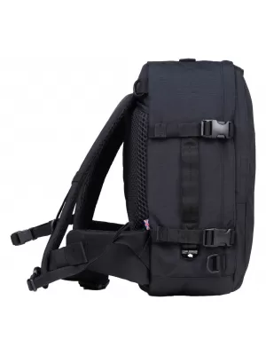 Batoh CABINZERO CLASSIC PRO 32L ABSOLUTE BLACK