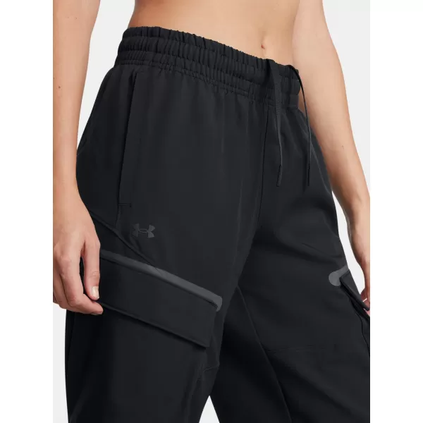  Dámské sportovní kalhoty UNDER ARMOUR UNSTOPPABLE CARGO PANT 1386481-001 ČERNÁ 