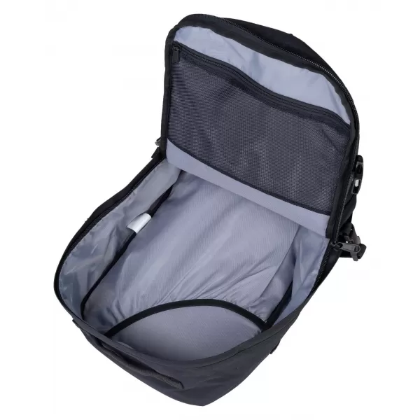  Batoh CABINZERO CLASSIC PRO 32L ABSOLUTE BLACK 