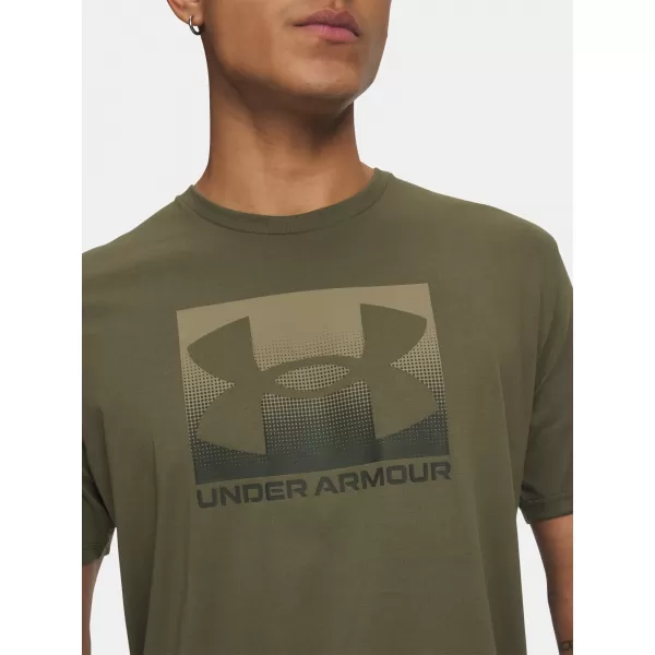  Pánské triko UNDER ARMOUR UA M BOXED SPORTS UPDATED SS 1386793-390 ZELENÁ 