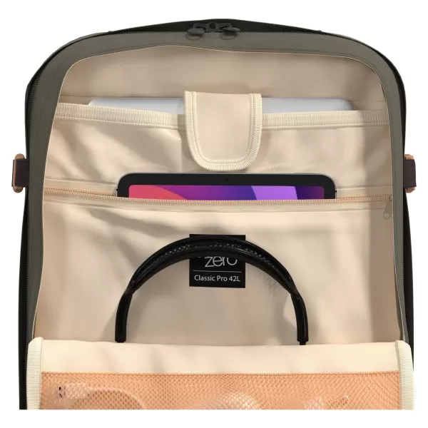  Batoh CABINZERO Classic Pro 32L GREY MOOR 