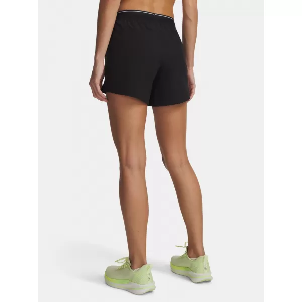  Dámské kraťasy UNDER ARMOUR UA VANISH WOVEN 5IN SHORTS 6009966-008 ČERNÁ 
