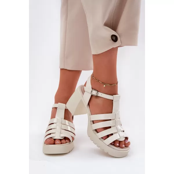  Dámské sandály VINCEZA 66621 BEIGE 