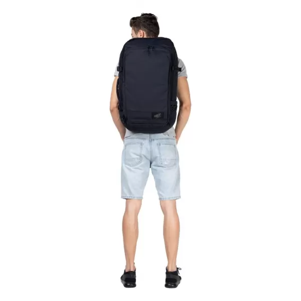  Batoh CABINZERO Adventure Pro 42L ABSOLUTE BLACK 