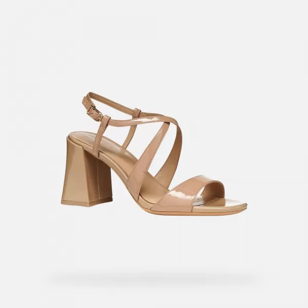  Dámské sandály GEOX NEW ERAKLIA 80 T01 G012894 SVĚTLE HNĚDÁ 