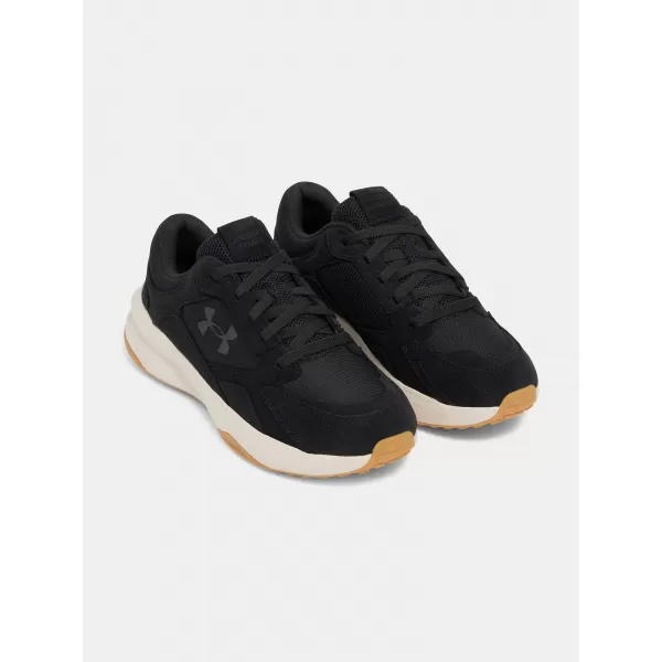  Pánské boty UNDER ARMOUR EDGE SUEDE 3027731-001 ČERNÁ 