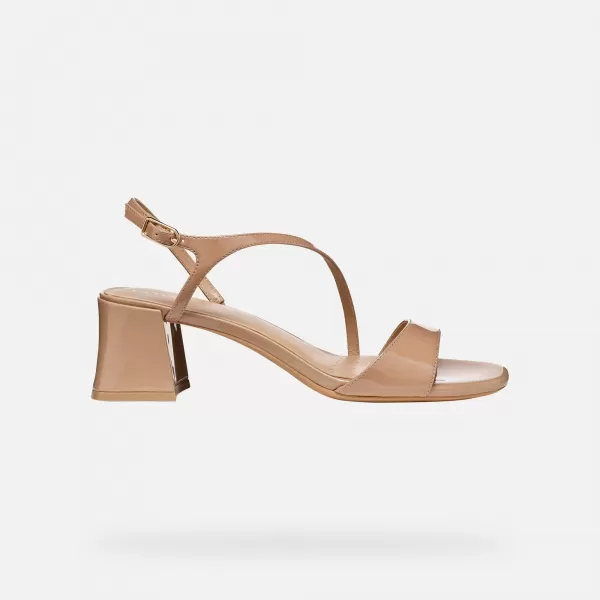  Dámské sandály GEOX NEW ERAKLIA 50 T01 G012946 SVĚTLE HNĚDÁ 
