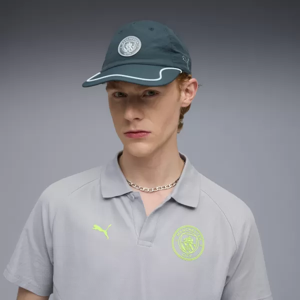  Kšiltovka PUMA MCFC CELLERATOR CAP 026503-05 GREEN TERRAIN/TURQUOISE SURF 
