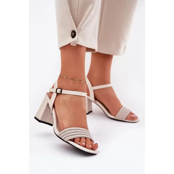  Dámské sandály VINCEZA 62228 BEIGE 