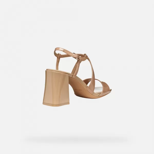  Dámské sandály GEOX NEW ERAKLIA 80 T01 G012894 SVĚTLE HNĚDÁ 