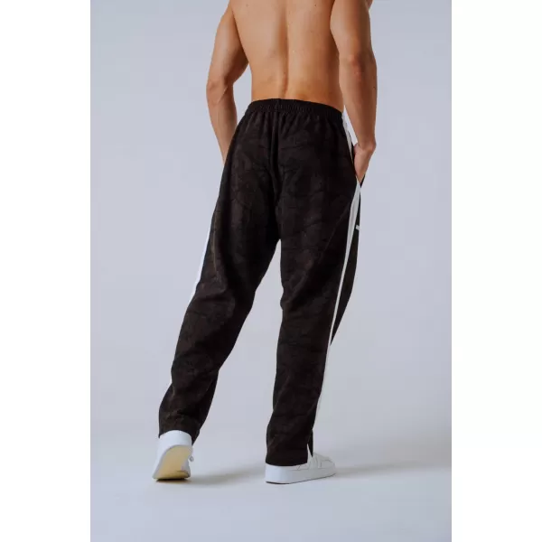  NEBBIA Relaxed fit tepláky POWER 904 DARK BROWN CAMO 