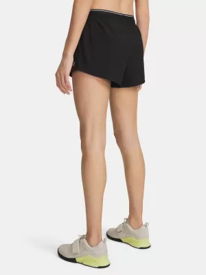 Dámské kraťasy UNDER ARMOUR VANISH WOVEN 3IN SHORTS 6009965-008 ČERNÁ