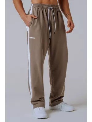NEBBIA Relaxed fit tepláky POWER 904 LIGHT BROWN ASH