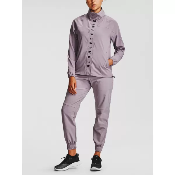  Dámská bunda UNDER ARMOUR RECOVER WOVEN JACKET 1351928-585 FIALOVÁ 
