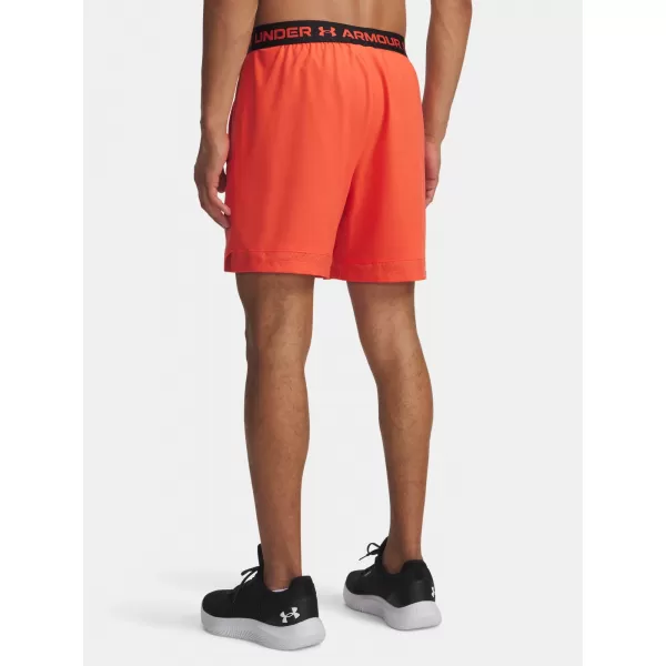  Pánské kraťasy UNDER ARMOUR VANISH WOVEN 6IN SHORTS 1373718-690 ČERVENÁ 