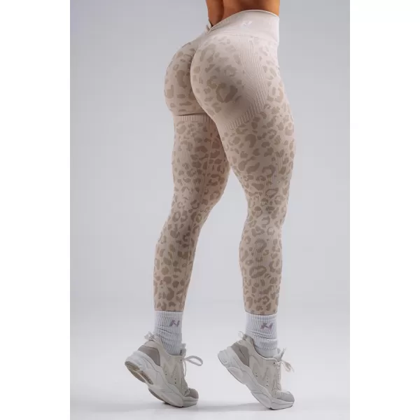  Kompresní push-up legíny s leopardím vzorem NEBBIA PRIMAL 849 CREAM LEOPARD 