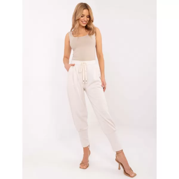  Dámské kalhoty ITALY MODA MI-SP-61700.80P LIGHT BEIGE 
