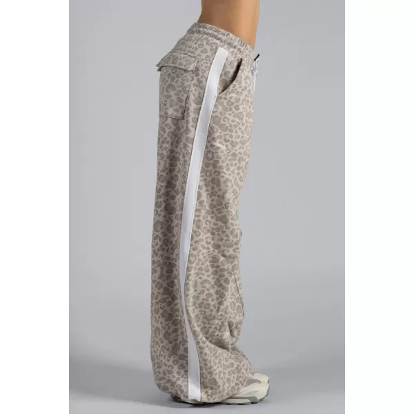  Baggy tepláky s leopardím vzorem NEBBIA PRIMAL 865 CREAM LEOPARD 