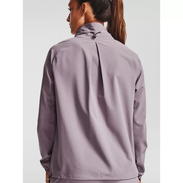  Dámská bunda UNDER ARMOUR RECOVER WOVEN JACKET 1351928-585 FIALOVÁ 