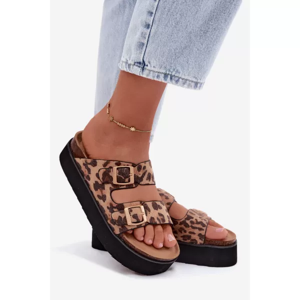  Dámské pantofle WRANGLER 20261072.92A BROWN/BEIGE 