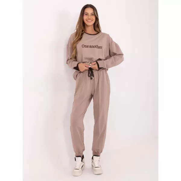  Dámský set RELEVANCE RV-KMPL-A883.68 DARK BEIGE 