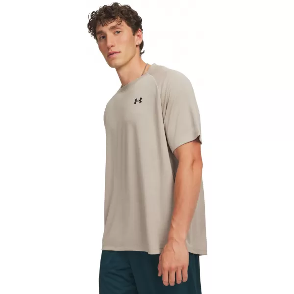  Pánské triko UNDER ARMOUR TECH TEXTURED SS 1382796-204 HNĚDÁ 