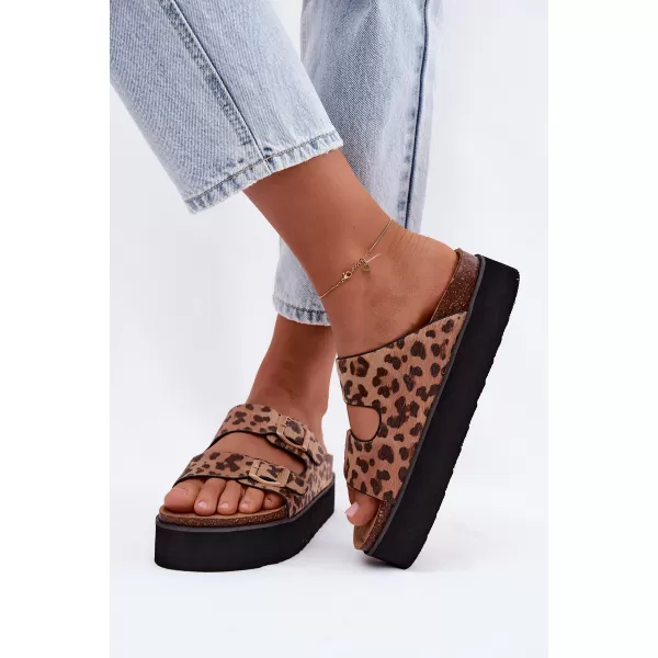  Dámské pantofle WRANGLER 20261072.92A BROWN/BEIGE 