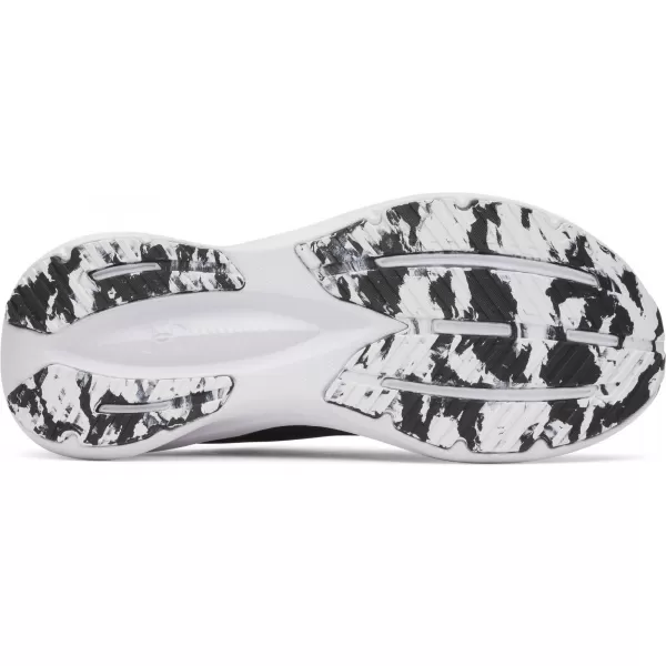  Dámské boty UNDER ARMOUR UA W CHASE 6014418-001 ČERNÁ 