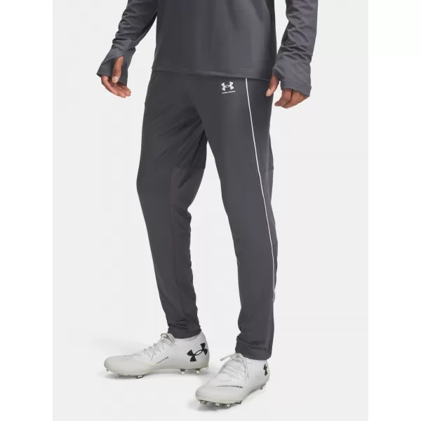  Pánské sportovní kalhoty UNDER ARMOUR M CHALLENGER TRAINING PN 6004044-025 ŠEDÁ 