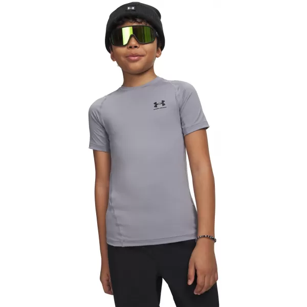  Chlapecké triko UNDER ARMOUR B HEATGEAR SS 1361723-035 ŠEDÁ 