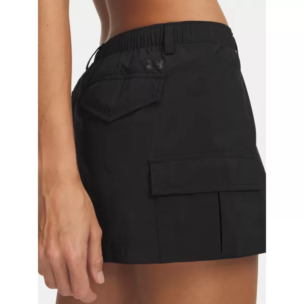  Dámské kraťasy UNDER ARMOUR UNSTOPPABLE UTILITY SKIRT 6009725-008 ČERNÁ 