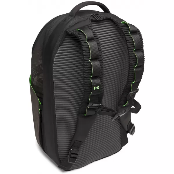  Batoh UNDER ARMOUR NO WEIGH BACKPACK 6005747-002 ČERNÁ 