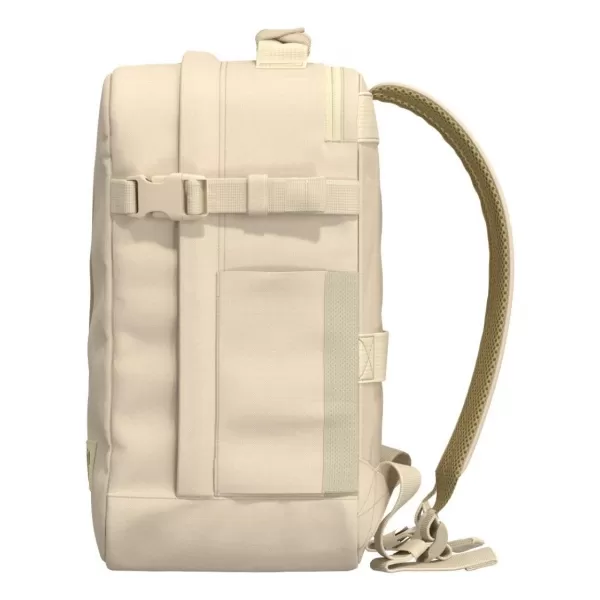  Batoh CabinZero Classic Tech 28L SHELL WHITE 
