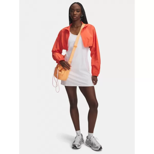  Dámské šaty UNDER ARMOUR MOTION DRESS 6010868-100 BÍLÁ 