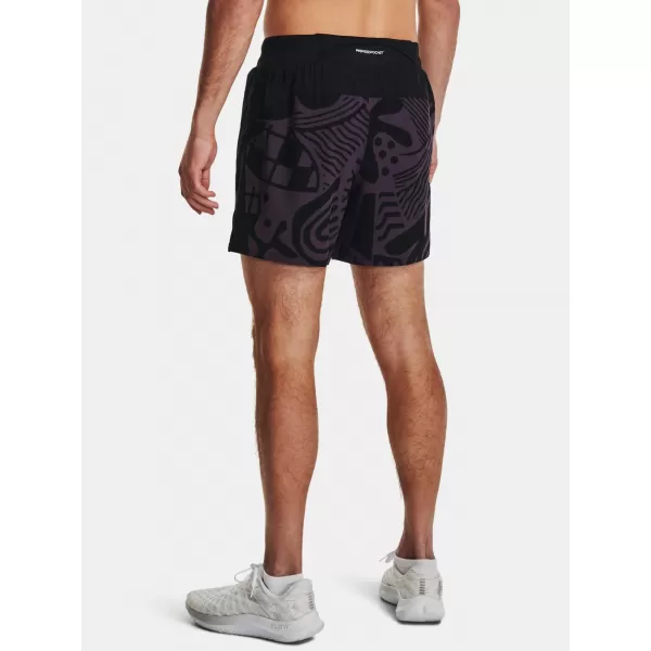  Pánské kraťasy UNDER ARMOUR WE RUN IN PEACE SHORT 1377048-001 ČERNÁ 