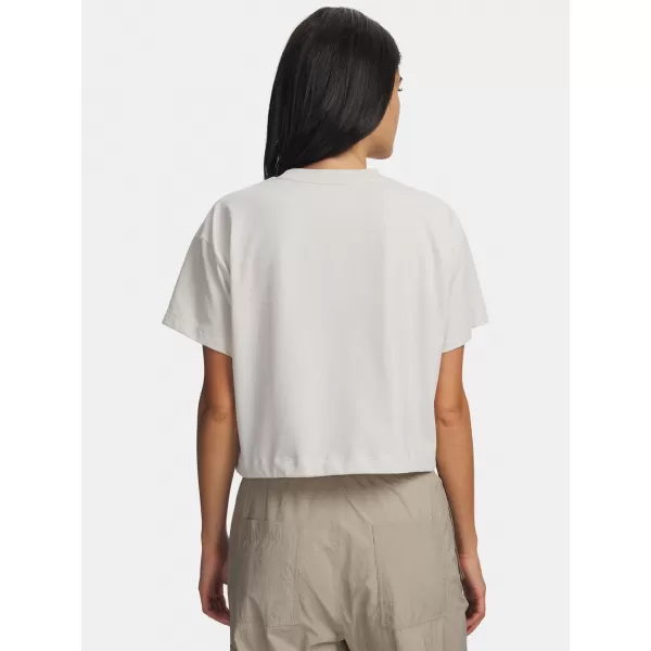  Dámské triko UNDER ARMOUR BUNGEE HEM TEE 6010950-110 BÍLÁ 