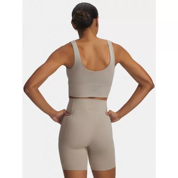  Dámské tílko UNDER ARMOUR MERIDIAN FITTED CROP TANK 1379153-203 HNĚDÁ 